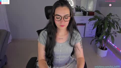 Luisa    online show from 12/29/24, 10:57