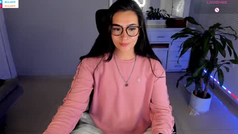 Luisa    online show from 01/13/25, 12:09