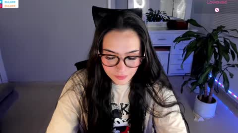 Luisa    online show from 01/16/25, 11:59