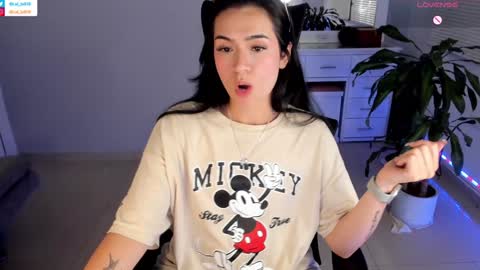 Luisa    online show from 01/17/25, 03:23
