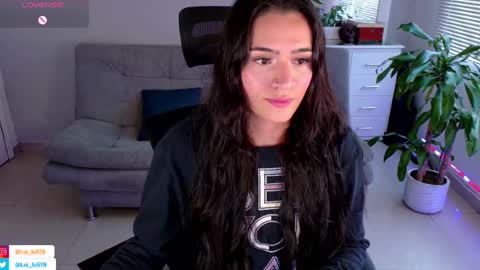 Luisa    online show from 02/17/25, 09:19