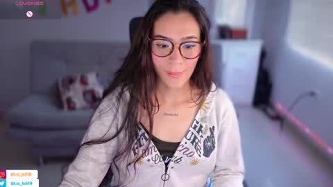 Luisa    online show from 03/09/25, 09:36