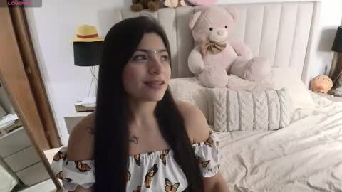 Snapshot of soyhinata__ chatting on 03/12/26, 03:23 Adeline independent model online show from 03/12/26, 03:23