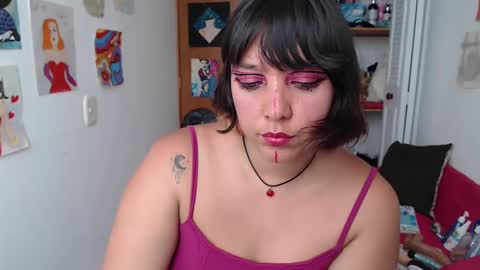 Nana Bela  online show from 09/24/25, 08:56