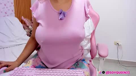 Snapshot of soyqeen chatting on 02/20/26, 06:26 SoyQueen online show from 02/20/26, 06:26