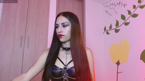      online show from 02/07/25, 12:42