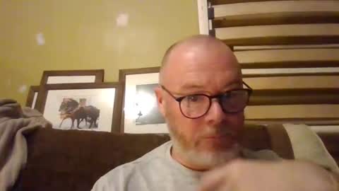 Snapshot of sp1k32016 chatting on 12/26/24, 10:41 sp1k32016 online show from 12/26/24, 10:41