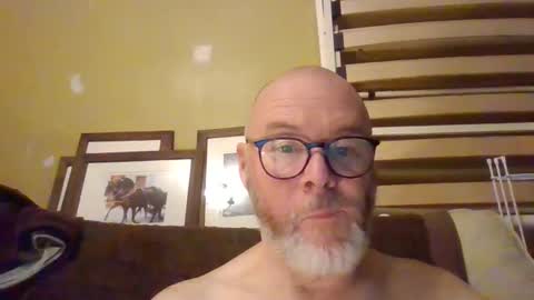 Snapshot of sp1k32016 chatting on 01/15/25, 11:40 sp1k32016 online show from 01/15/25, 11:40