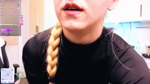 space danger online show from 10/17/25, 10:01