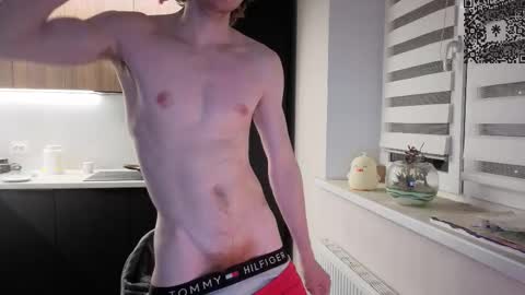 Mike online show from 10/08/25, 01:14