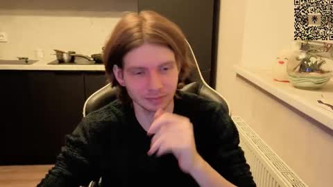 Snapshot of spaisenok chatting on 11/01/25, 10:34 Mike online show from 11/01/25, 10:34