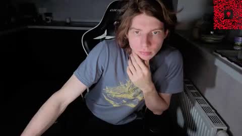 Snapshot of spaisenok chatting on 11/24/25, 01:49 Mike online show from 11/24/25, 01:49