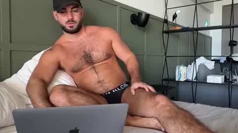 Snapshot of spanish_gym chatting on 02/08/26, 12:30 spanish gym online show from 02/08/26, 12:30