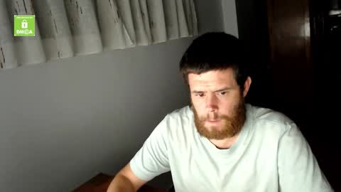 Snapshot of spanishboytenerife chatting on 11/14/25, 08:29 spanish online show from 11/14/25, 08:29