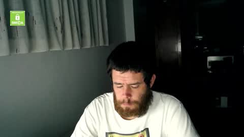 Snapshot of spanishboytenerife chatting on 12/01/25, 05:34 spanish online show from 12/01/25, 05:34