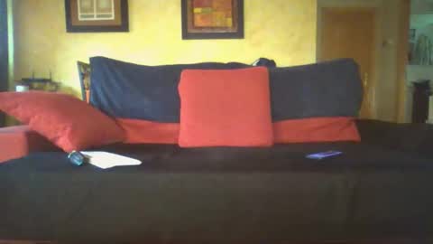 Snapshot of spanishshow chatting on 10/25/25, 03:51 spanishshow online show from 10/25/25, 03:51