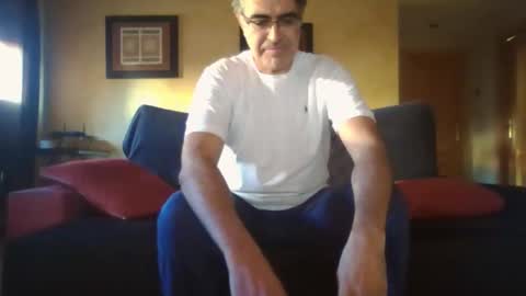 Snapshot of spanishshow chatting on 10/30/25, 03:57 spanishshow online show from 10/30/25, 03:57