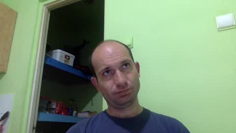 Snaiky online show from 05/17/26, 09:44