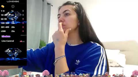 Snapshot of sparkly_eve chatting on 03/02/25, 12:32 sparkly_eve online show from 03/02/25, 12:32