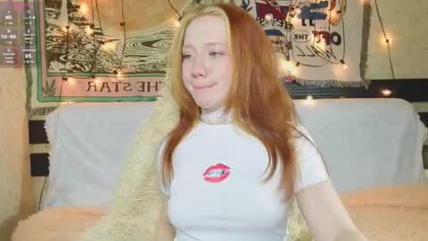 Snapshot of sparky_fox chatting on 03/22/26, 02:42 Nika online show from 03/22/26, 02:42