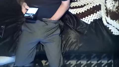 Snapshot of sparkyspeedway chatting on 11/14/25, 06:56 sparkyspeedway online show from 11/14/25, 06:56