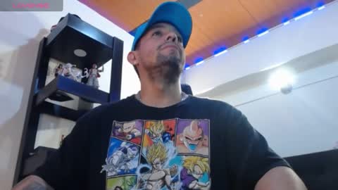 Snapshot of spartacus_cam chatting on 12/04/24, 06:11     online show from 12/04/24, 06:11