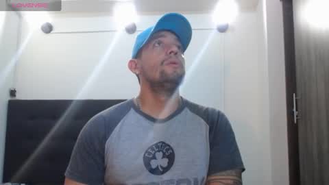 Snapshot of spartacus_cam chatting on 12/06/24, 08:26     online show from 12/06/24, 08:26