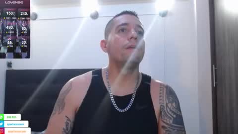 Snapshot of spartacus_cam chatting on 12/10/24, 08:40     online show from 12/10/24, 08:40