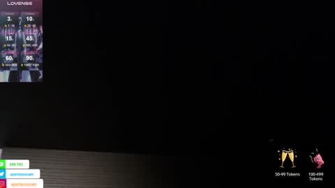 Snapshot of spartacus_cam chatting on 12/21/24, 05:47     online show from 12/21/24, 05:47