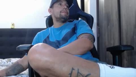 Snapshot of spartacus_cam chatting on 02/27/26, 06:13 online show from 02/27/26, 06:13