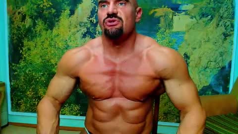 Snapshot of spartacusdom chatting on 10/26/25, 04:24 spartacusdom online show from 10/26/25, 04:24