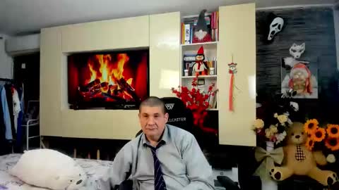 Snapshot of spartandaddy48 chatting on 03/01/26, 05:15 Spartan online show from 03/01/26, 05:15