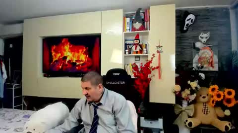 Snapshot of spartandaddy48 chatting on 03/04/26, 07:03 Spartan online show from 03/04/26, 07:03