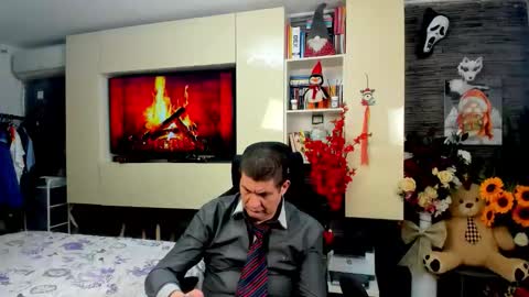 Snapshot of spartandaddy48 chatting on 03/14/26, 01:44 Spartan online show from 03/14/26, 01:44