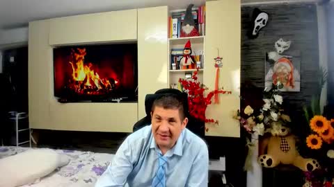 Snapshot of spartandaddy48 chatting on 03/21/26, 02:27 Spartan online show from 03/21/26, 02:27