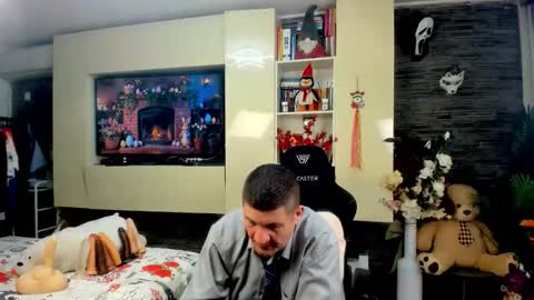 Snapshot of spartandaddy48 chatting on 04/07/26, 06:41 Spartan online show from 04/07/26, 06:41