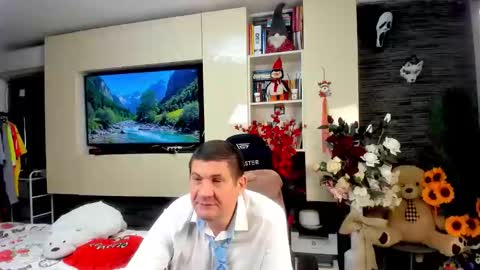 Snapshot of spartandaddy48 chatting on 06/02/26, 11:40 Spartan online show from 06/02/26, 11:40