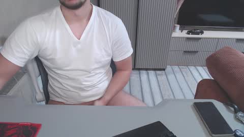 Art online show from 01/12/25, 03:49