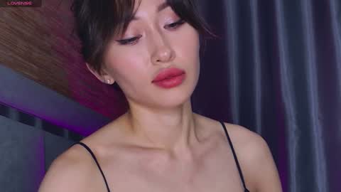 Nicole online show from 01/18/25, 04:21
