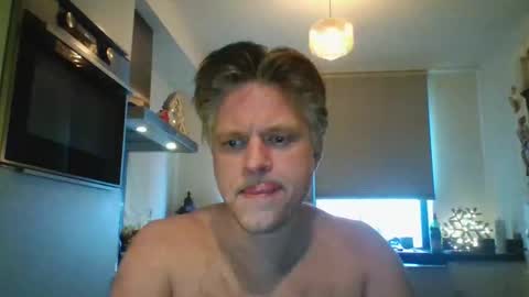 DutchDude online show from 12/14/25, 11:48