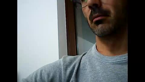 Snapshot of speed0800 chatting on 05/03/26, 10:38 Speed online show from 05/03/26, 10:38