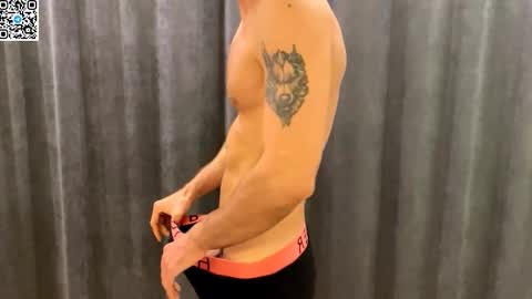 Snapshot of speed_god chatting on 10/29/25, 10:33 Alex online show from 10/29/25, 10:33