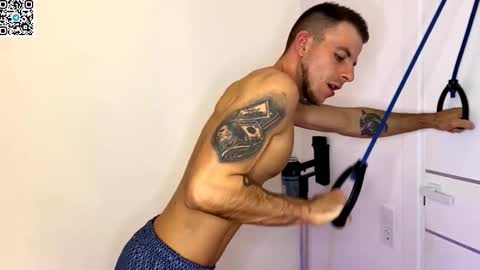 Snapshot of speed_god chatting on 11/16/25, 08:47 Alex online show from 11/16/25, 08:47