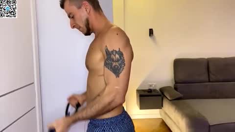 Snapshot of speed_god chatting on 11/21/25, 08:18 Alex online show from 11/21/25, 08:18