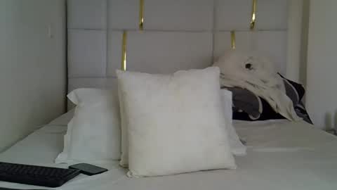 Snapshot of spice_lovy chatting on 05/19/26, 10:32 blackqueen online show from 05/19/26, 10:32