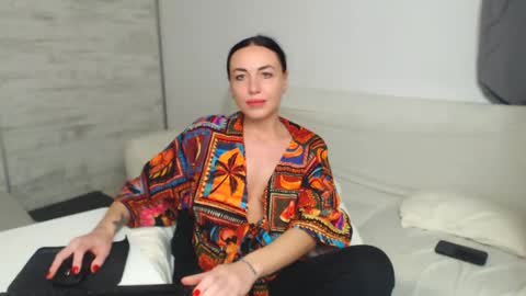 Carla online show from 12/02/24, 09:39