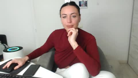 Carla online show from 01/04/25, 09:31