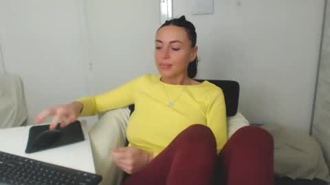 Carla online show from 02/17/25, 03:53