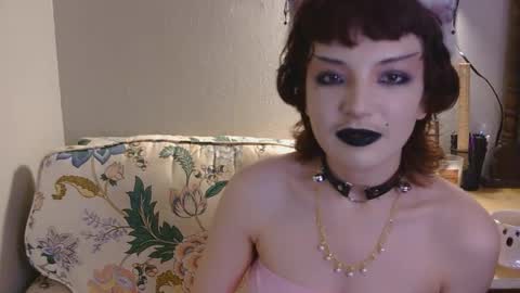 Snapshot of spicetheshapeshifter chatting on 04/08/26, 09:26 Spice online show from 04/08/26, 09:26