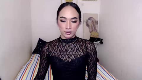 Alora online show from 01/11/25, 11:12